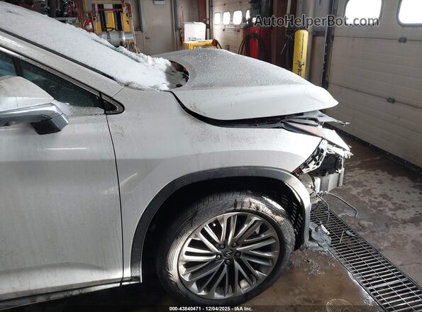 2T2JGMDA6NC079404 2022 LEXUS RX 450H Белый Вид спереди