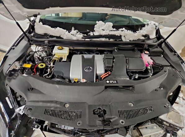 2T2JGMDA7NC091934 2022 LEXUS RX White Vista interior trasera