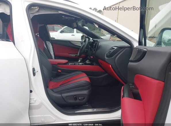 2T2KGCEZ5RC039369 2024 LEXUS NX 350 White Vista interior delantera
