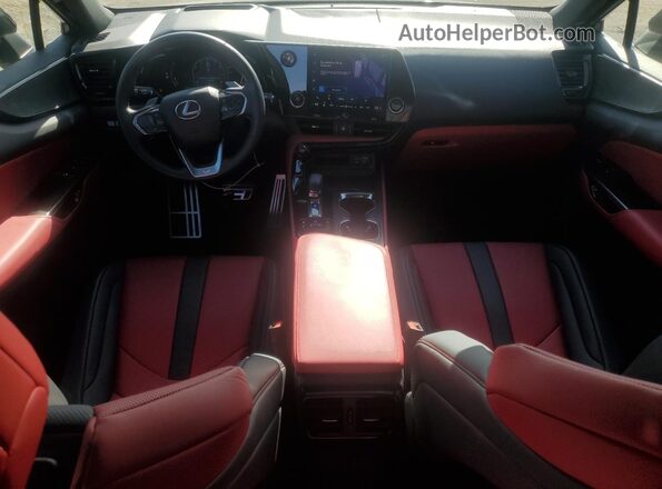 2T2KGCEZXSC068940 2025 LEXUS NX Black Vista del salpicadero
