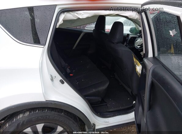 2T3BFREV6JW783337 2018 TOYOTA LE White VIN კოდის სტიკერის ხედი