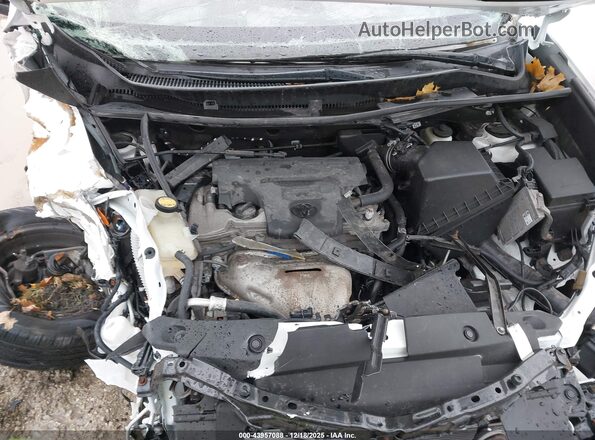 2T3BFREV6JW783337 2018 TOYOTA LE White უკანა ხედი