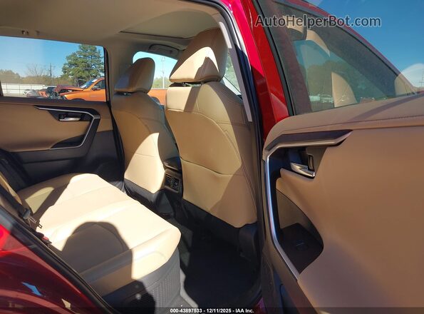 2T3D6RFV0RW082411 2024 TOYOTA LIMITED Red Widok naklejki z numerem VIN
