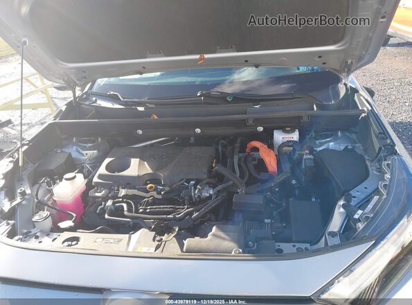 2T3D6RFVXRW073697 2024 TOYOTA LIMITED Серебряный Вид сзади