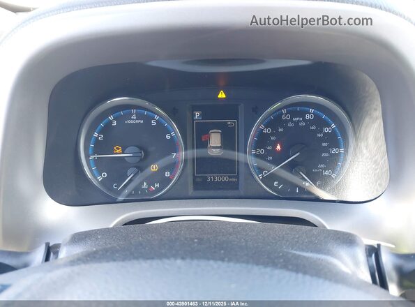 2T3DFREV4HW582894 2017 TOYOTA LIMITED Silver 