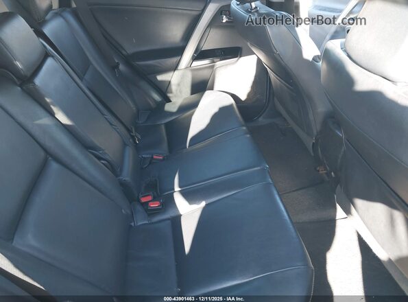 2T3DFREV4HW582894 2017 TOYOTA LIMITED Silver VIN կոդի պիտակի տեսք