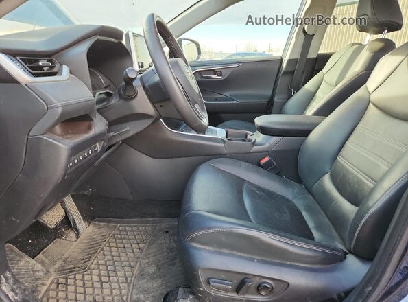 2T3DWRFV8MW127099 2021 TOYOTA LIMITED Blue Front interior view