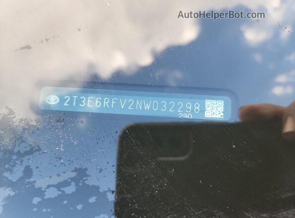 2T3E6RFV2NW032298 2022 TOYOTA RAV4 Blue Widok komory silnika