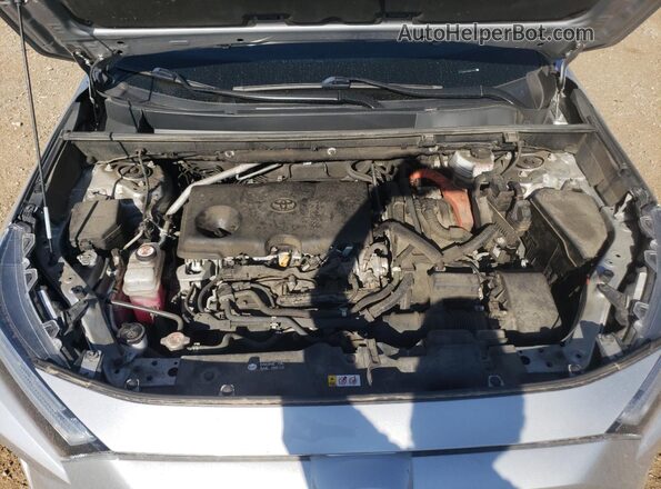 2T3E6RFV5NW031033 2022 TOYOTA RAV4 Серебряный Вид задней части салона