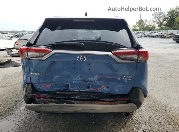 2T3E6RFV7NW035441 2022 TOYOTA RAV4 Blue Вид ззаду
