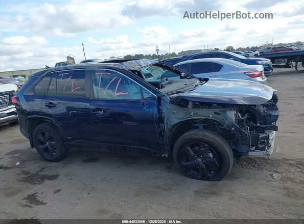 2T3EWRFV2LW098315 2020 TOYOTA RAV4 HYBRID Blue Widok wnętrza z tyłu