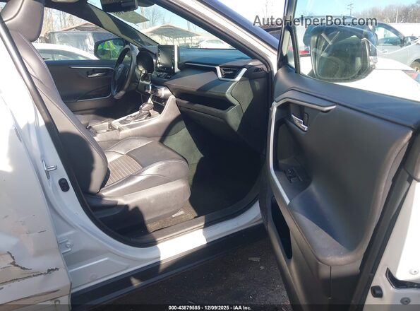 2T3EWRFV5KW041931 2019 TOYOTA RAV4 HYBRID White Вид салону спереду