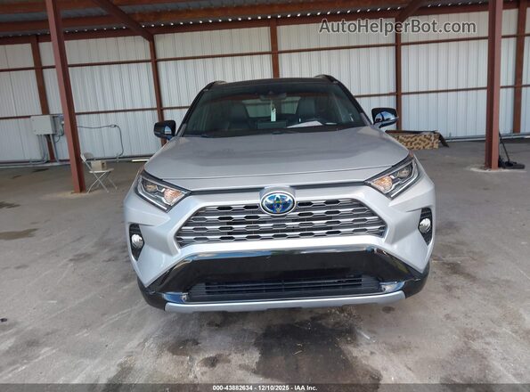 2T3EWRFV6LW067102 2020 TOYOTA RAV4 HYBRID Silver Widok wnętrza z tyłu