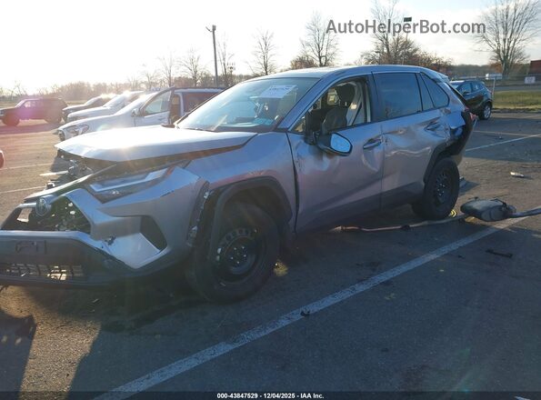 2T3G1RFV1SC523515 2025 TOYOTA LE Silver Front left