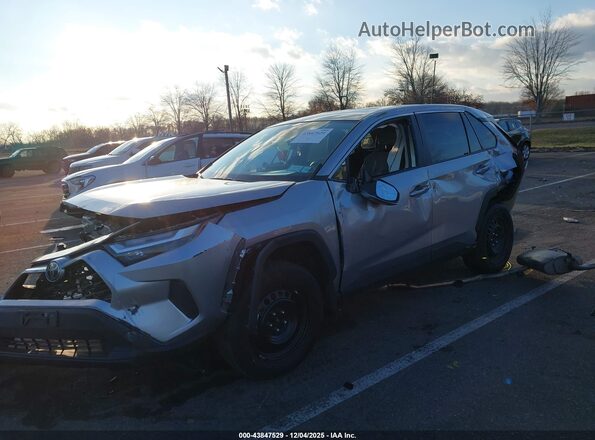 2T3G1RFV1SC523515 2025 TOYOTA LE Silver 