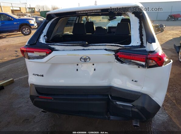 2T3H1RFV1RC254365 2024 TOYOTA LE White Դիմացի տեսք