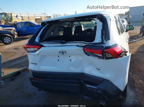 2T3H1RFV1RC254365 2024 TOYOTA LE White 