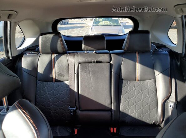 2T3J1RFV1NW257289 2022 TOYOTA RAV4 Черный Вид задних сидений