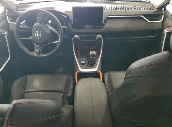 2T3J1RFVXRW464219 2024 TOYOTA RAV4 White Вид панелі приладів