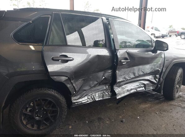 2T3W1RFV2SC307264 2025 TOYOTA LE Gray Widok z przodu