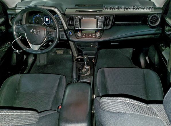 2T3WFREV6JW488899 2018 TOYOTA RAV4 Silver Առջևի վահանակի տեսք