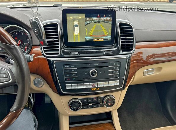 4JGDF7DE7JB046604 2018 MERCEDES-BENZ GLS White უკანა სალონის ხედი