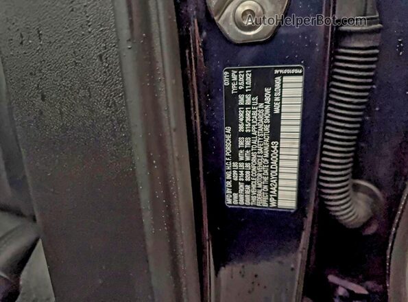 WP1AA2AY0LDA00643 2020 PORSCHE CAYENNE Синий Вид задней части салона