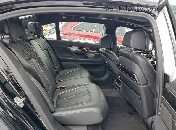 WBA7U2C08MCG36552 2021 BMW 7 SERIES Black Rear interior view