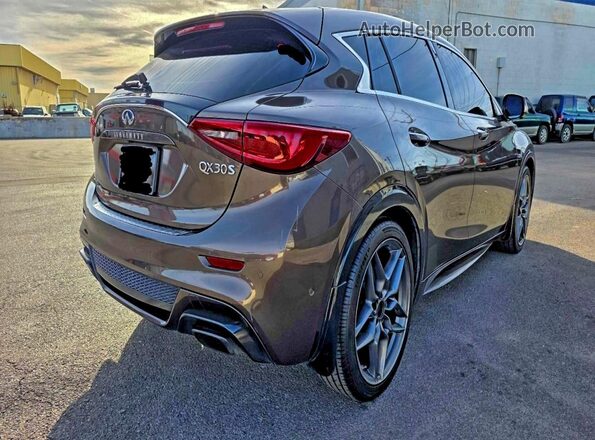 SJKCH5CP0HA019632 2017 INFINITI QX30 Зеленый 