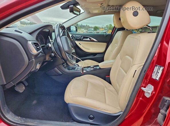 SJKCH5CR6JA045319 2018 INFINITI QX30 Red 