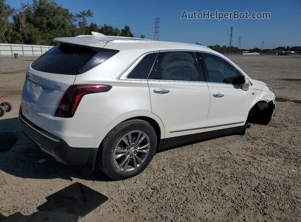 1GYKNCRS5MZ146566 2021 CADILLAC XT5 Белый 