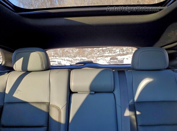 3GPKHZRJ8RS513020 2024 HONDA PROLOGUE Red Вид задньої частини салону