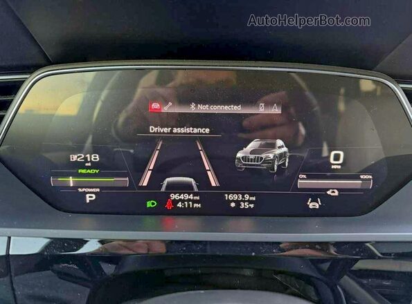 WA1AAAGE8MB010286 2021 AUDI E-TRON White Вид панелі приладів