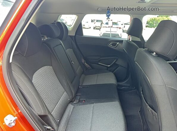 KNDJ33AU5S7246986 2025 KIA SOUL Red 