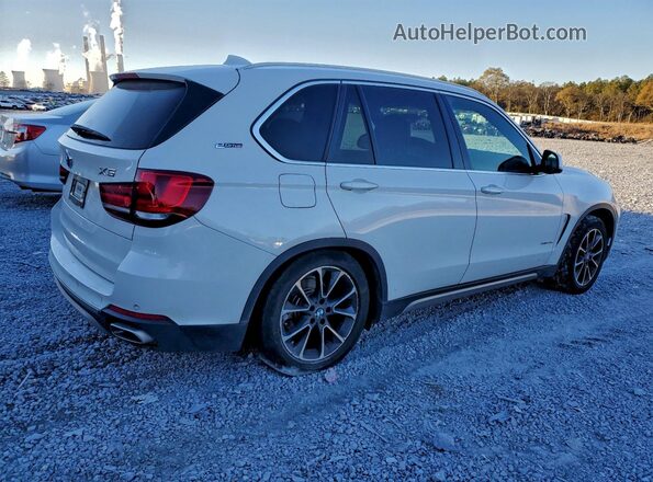 5UXKT0C56J0W02151 2018 BMW X5 White 