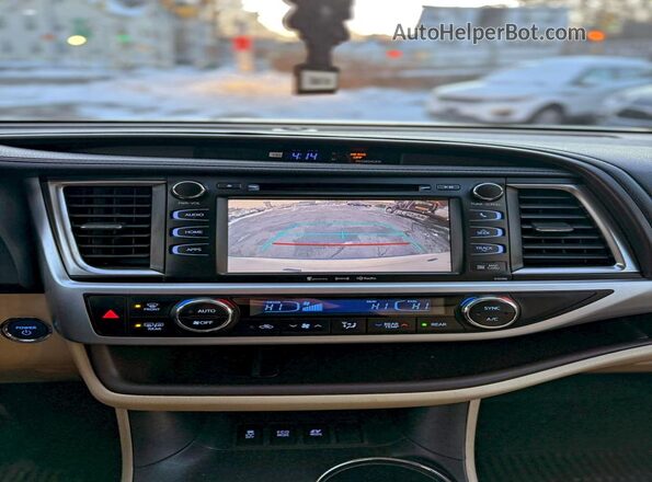 5TDJGRFH8KS064367 2019 TOYOTA HIGHLANDER HYBRID Белый 