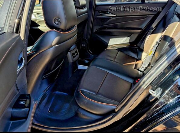 1G6DH5RL8M0143405 2021 CADILLAC CT4 Black Вид салону спереду