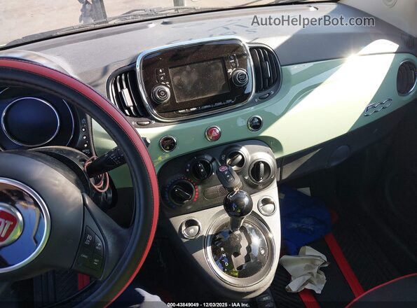 3C3CFFKR7HT700045 2017 FIAT 500 Green Dashboard view
