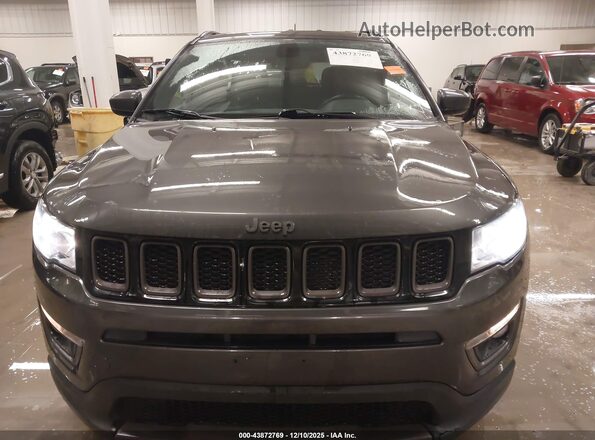 3C4NJCEBXMT593812 2021 JEEP COMPASS Gray Widok zestawu wskaźników