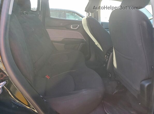 3C4NJDAB2NT167657 2022 JEEP COMPASS Black უკანა სავარძლების ხედი