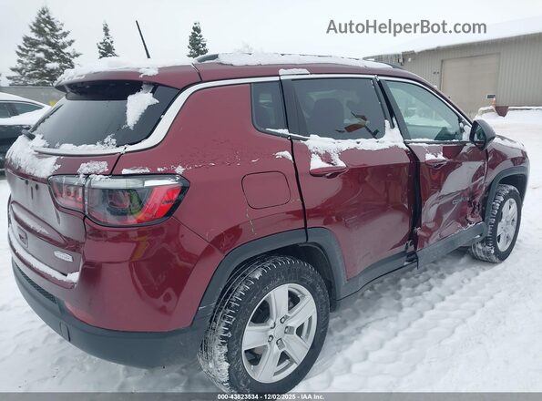 3C4NJDBB1NT130503 2022 JEEP COMPASS Red Rear interior view