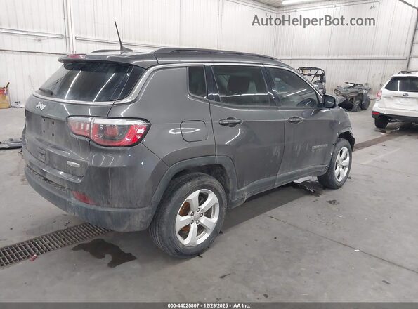 3C4NJDBB2JT178635 2018 JEEP COMPASS Серый Задняя правая четверть