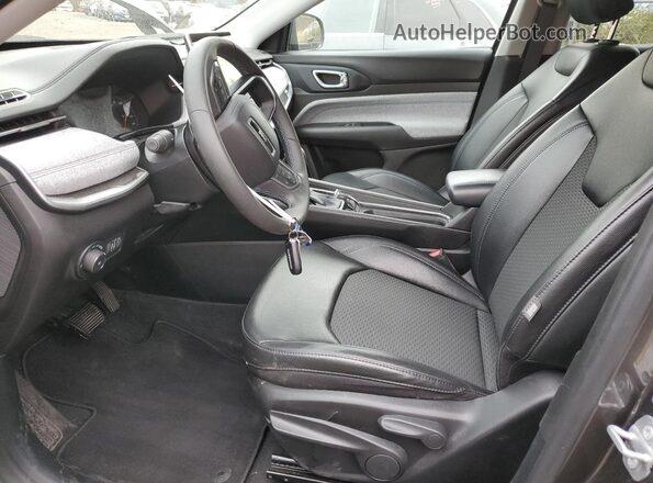 3C4NJDBB6NT208242 2022 JEEP COMPASS Gray Вид салону спереду