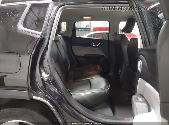 3C4NJDBB8NT219856 2022 JEEP COMPASS Black VIN კოდის სტიკერის ხედი