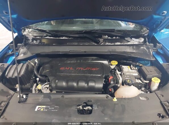 3C4NJDBB9NT184745 2022 JEEP COMPASS Blue Հետևի տեսք