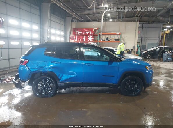 3C4NJDBB9NT184745 2022 JEEP COMPASS Blue Սալոնի 360 աստիճան տեսք