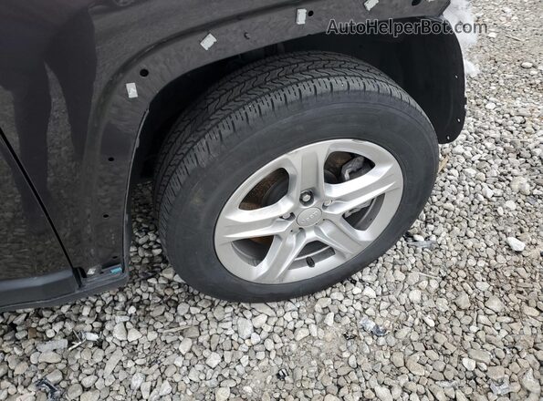 3C4NJDBN2PT513055 2023 JEEP COMPASS Gray 