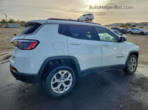 3C4NJDBN4RT138563 2024 JEEP COMPASS White Rear right