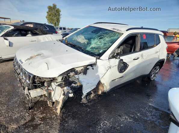 3C4NJDBN4RT138563 2024 JEEP COMPASS White 