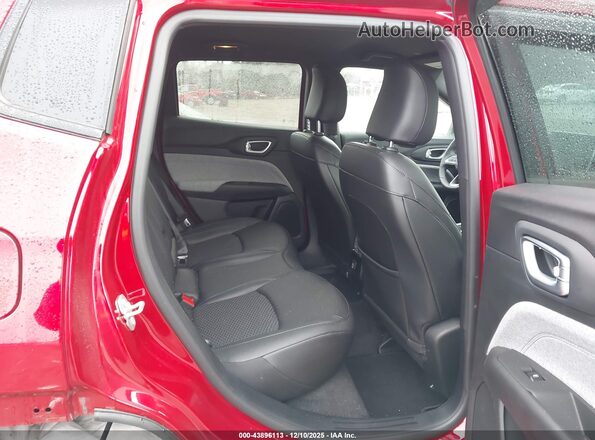 3C4NJDBN7ST579903 2025 JEEP COMPASS Red Widok naklejki z numerem VIN